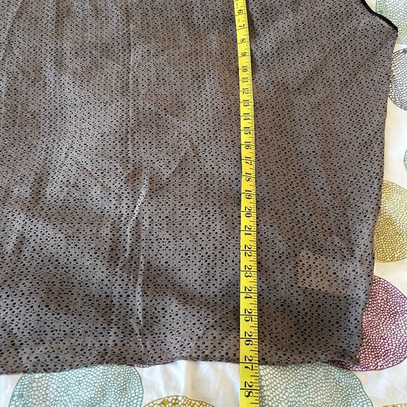 Windsor Sheer 100% Silk Brown with Black Speckle Size 44 - Picture 10 of 10